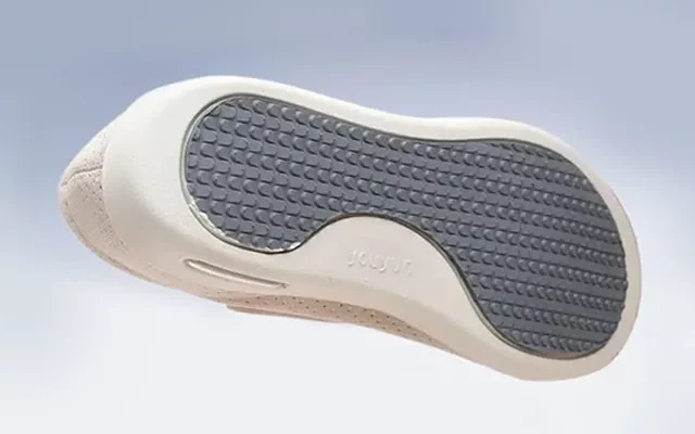 Wide Diabetic Shoes for Swollen Feet