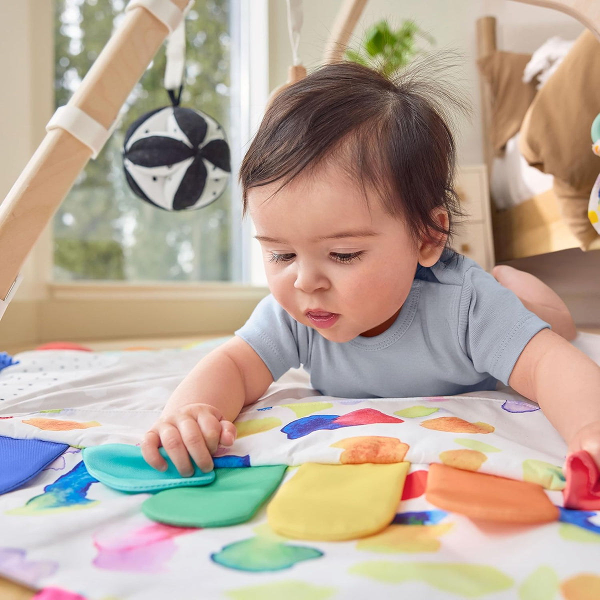 Lovevery, The Play Gym, 5-Stage Baby Developmental for Full Year of Play